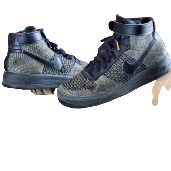 Nike Air Force 1 Ultra FlyKnit Mid Sz9US 42.5 EUR Cm 27 Oreo - Picture 9 of 11